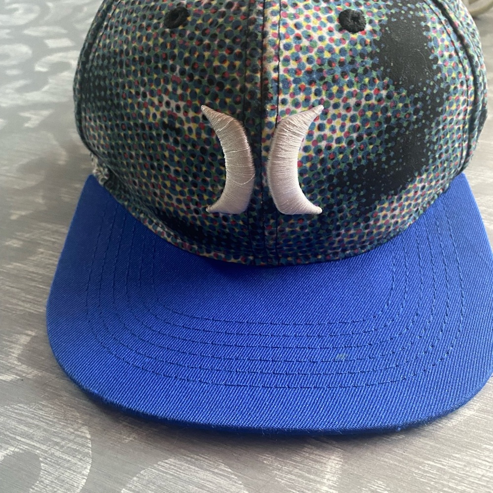 Hurley Blue/multi- colored fitted youth Hat with logo